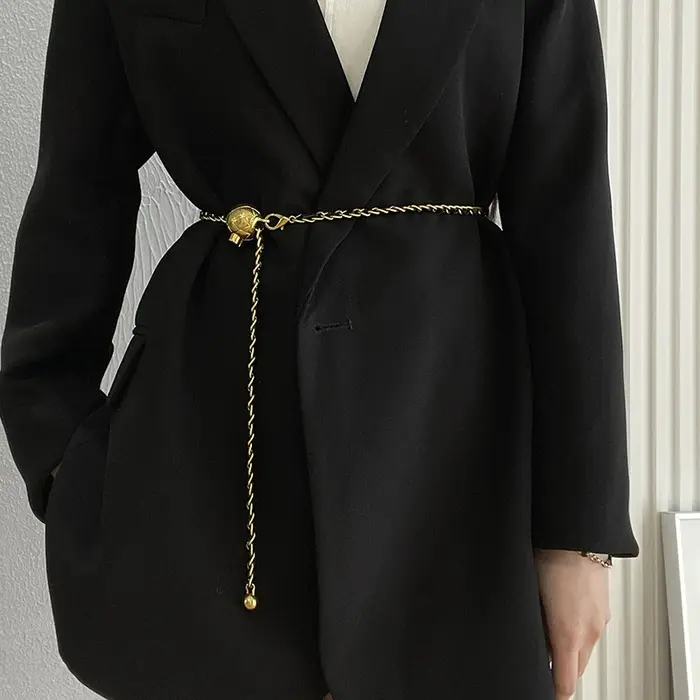 Chaîne de taille en métal doré de luxe pour femme