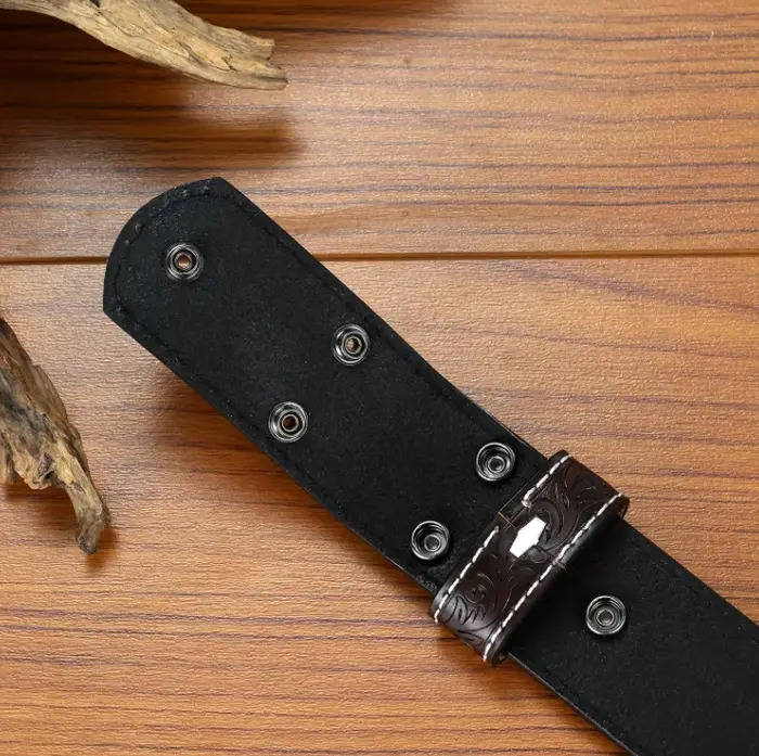 Ceinture en cuir faite à la main - Design rétro à motif de plumes en relief