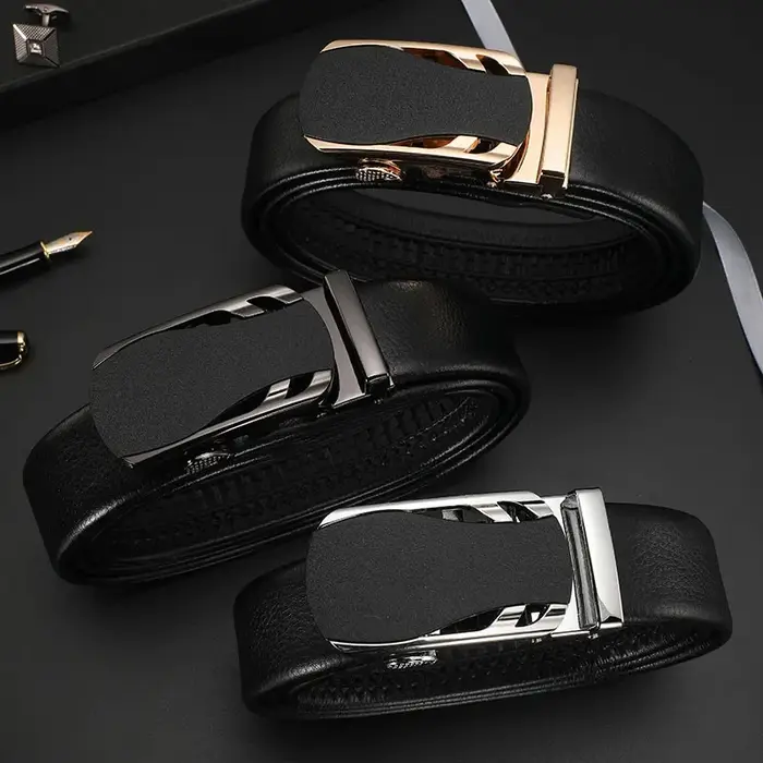 Ceinture en cuir avec nom personnalisé pour hommes
