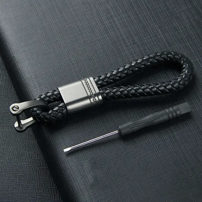 Porte-clés de voiture en cuir tissé à la main