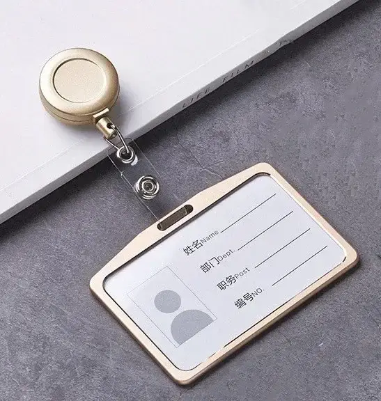 Porte-carte de crédit portefeuille en alliage d'aluminium nom de employé couverture de carte d'identité en métal travail identité Badge ID étui d'affaires
