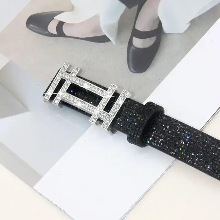 Ceinture en strass scintillants pour femmes