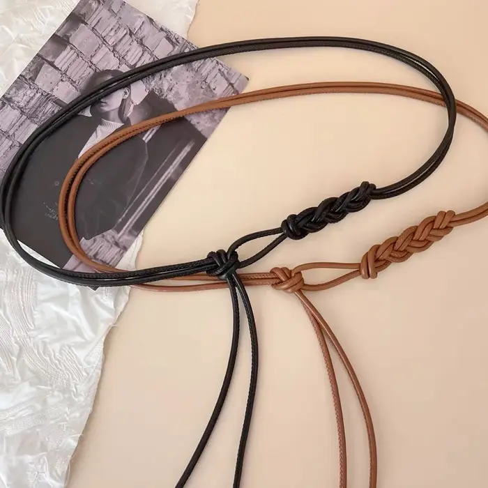 Nouvelle ceinture fine en cuir tressé avec boucle métallique