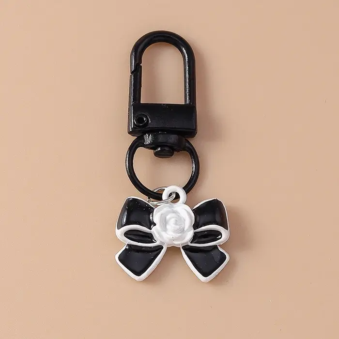 Porte-clés fleur en émail pour femmes et filles