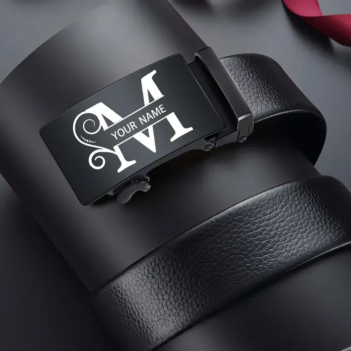 Ceinture pour hommes avec lettre de nom gravée personnalisée