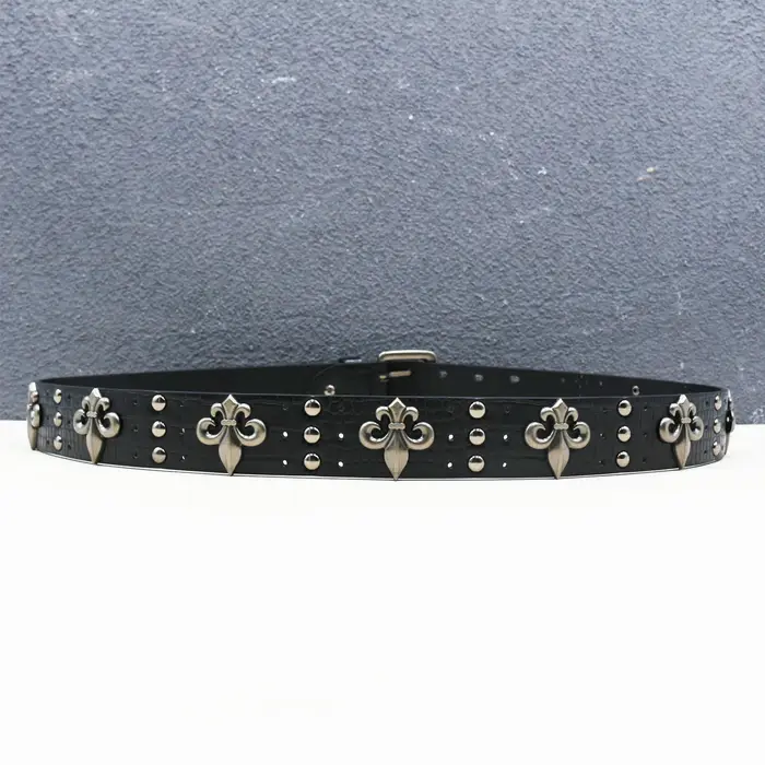 Ceinture à boucle double aiguille avec motif crocodile noir épais