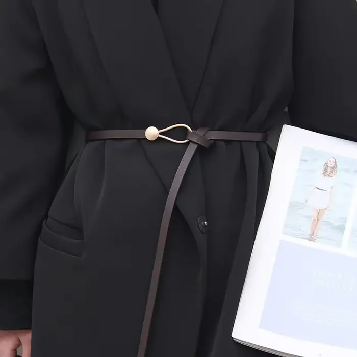 Ceinture femme simple décoration costume manteau avec jupe, chemise pull, taille cintrée ins style n