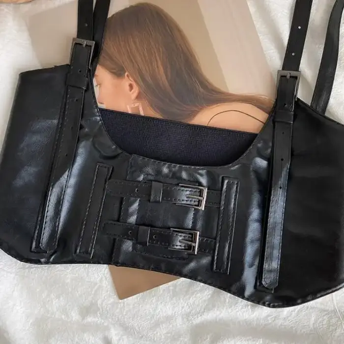 Ceinture large en cuir pour femme