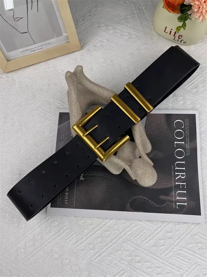 Ceinture large vintage pour femme