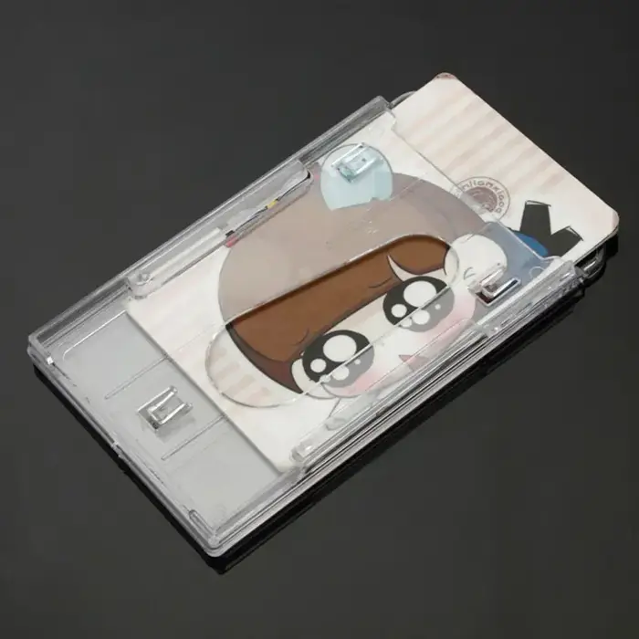 Porte-cartes de crédit transparent vertical en plastique rigide de haute qualité