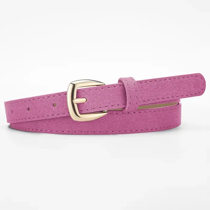 Ceinture en daim minimaliste et polyvalente pour robes