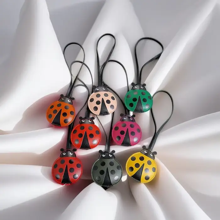 Coccinelle en cuir PU porte-clés sac breloque pour femmes/hommes