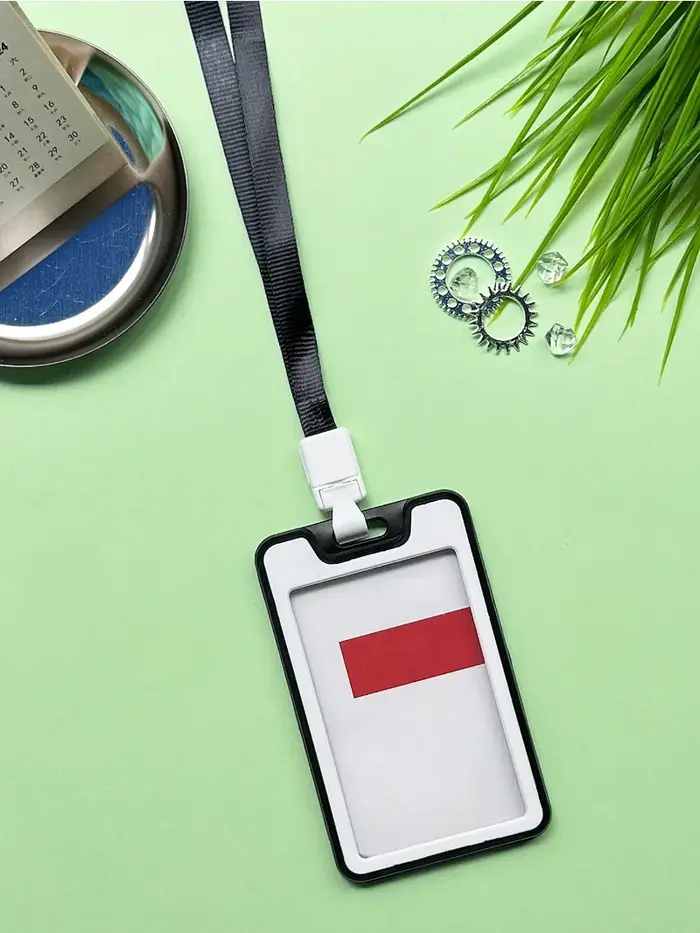 Porte-carte avec lanière pour étudiant