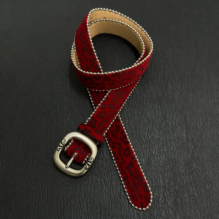 Ceinture en velours imprimé léopard rouge