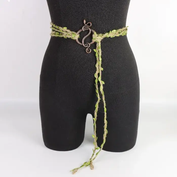 Ceinture en corde de chanvre Elf Vine avec boucle celtique | Accessoires de vêtements de déesse de la forêt ajustables