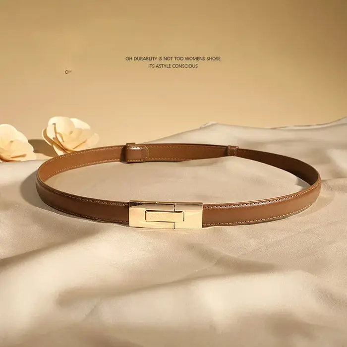 Ceinture en cuir fine pour femme, couleur unie, boucle en métal vintage, réglable, pour robe, jean, manteau