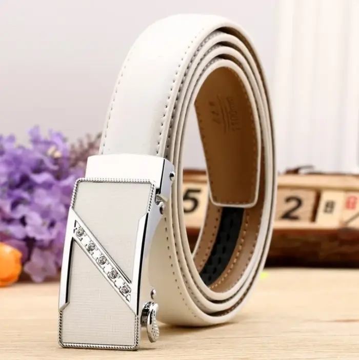 Ceintures pour femmes, ceinture en cuir à boucle tendance pour jeans