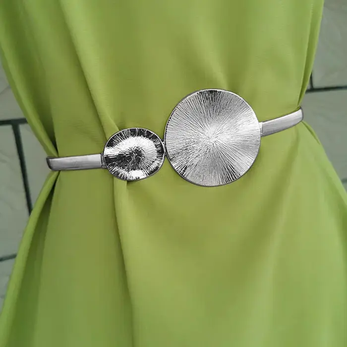 Ceinture à chaîne dorée pour femmes