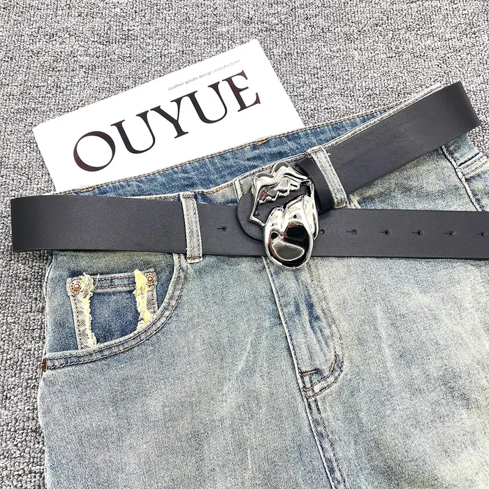 2025 mode luxe concepteur y2k grande langue boucles ceinture femmes grande ceinture en cuir PU ceinture pour dame accessoire