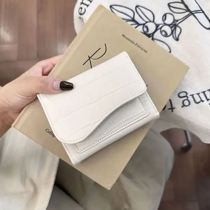 Mini portefeuille en cuir PU pour femme
