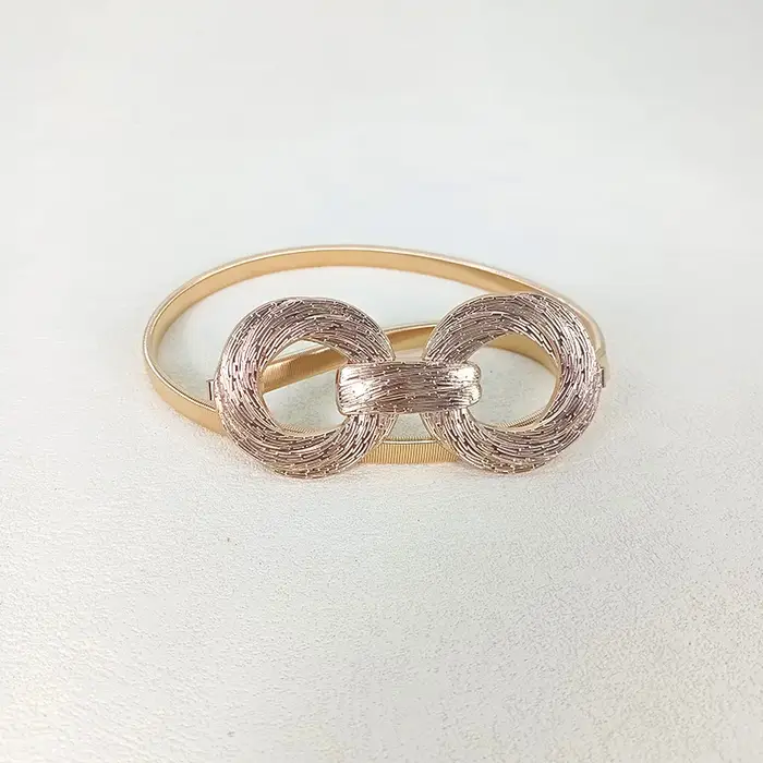 Ceinture en métal élégante pour femmes