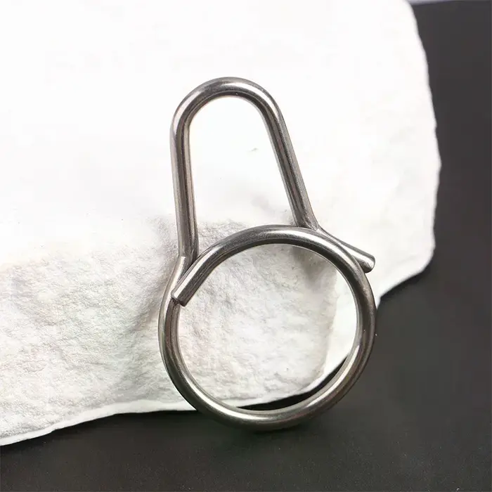 Porte-clés en alliage de titane avec clip ceinture