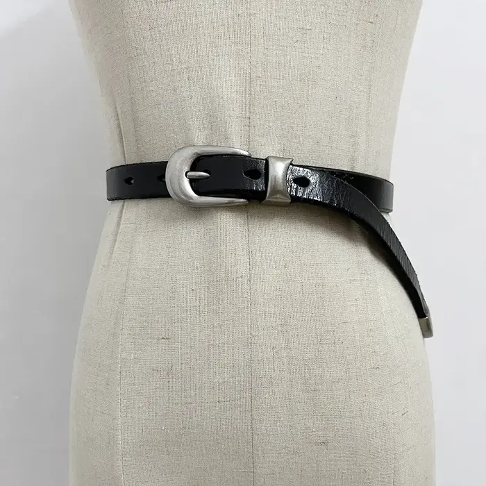 Ceinture en cuir à boucle pour femme Momoluna Ceinture noire de 2 cm
