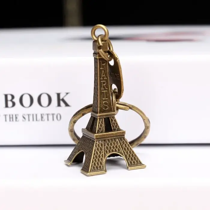 Porte-clés en métal Tour Eiffel, porte-clés décoratif, accessoire souvenir touristique