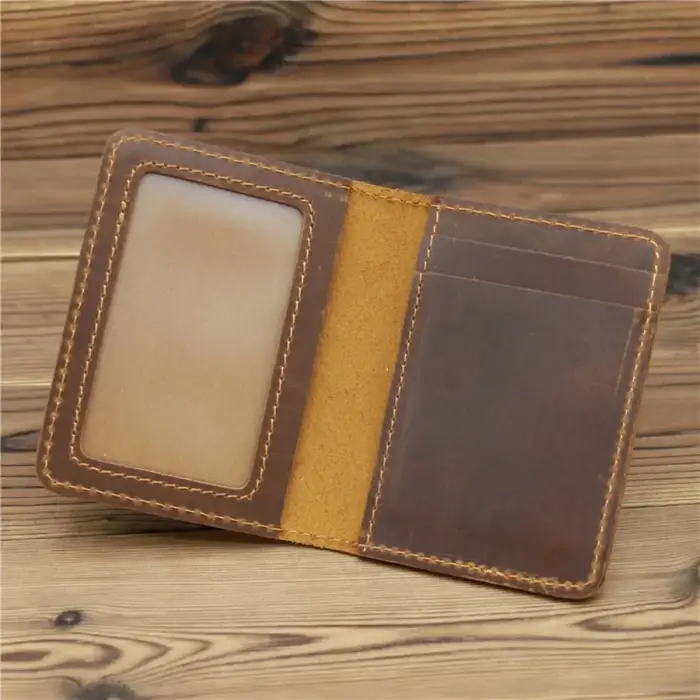 Porte-carte de crédit en cuir artisanal