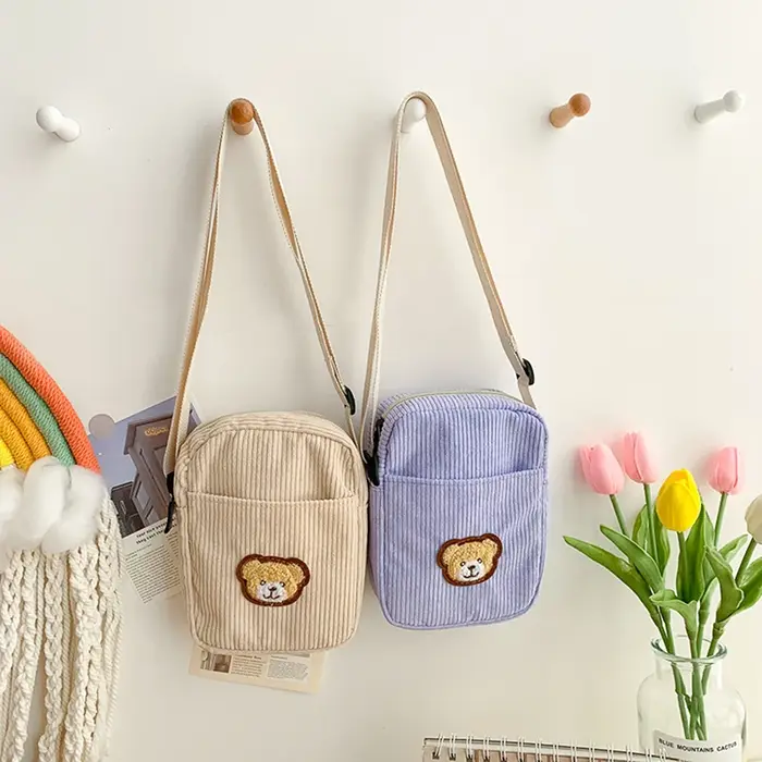 Porte-monnaie portable en velours côtelé avec motif ours