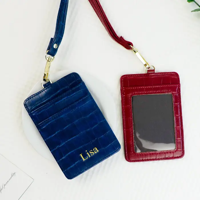 Porte-carte avec lanière en cuir PU de crocodile avec nom personnalisé