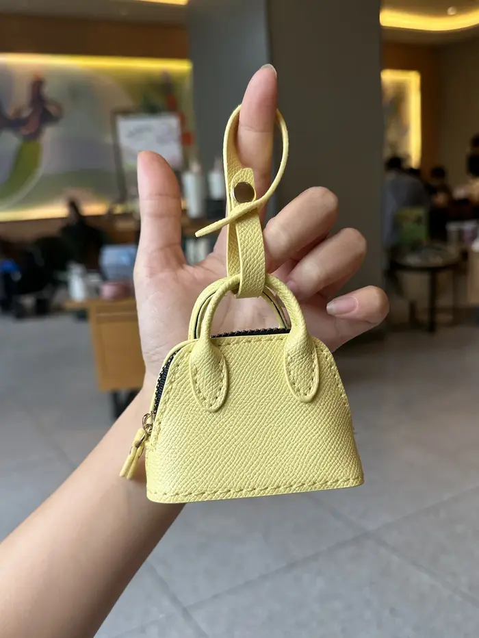 Mini portefeuille coquille pour femme, porte-monnaie polyvalent et tendance, pochette pour écouteurs, petit sac de rangement pour femme, pendentif