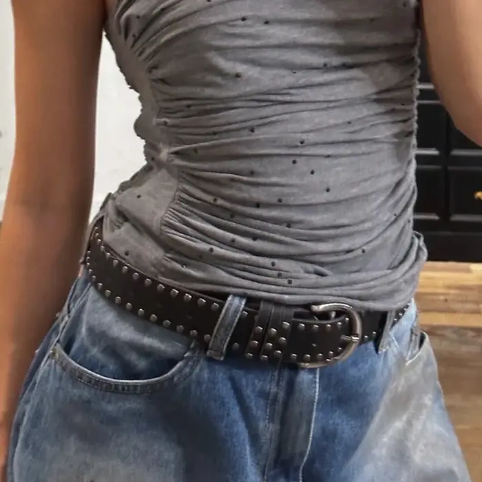 Ceinture en cuir noir et blanc de style punk pour femmes