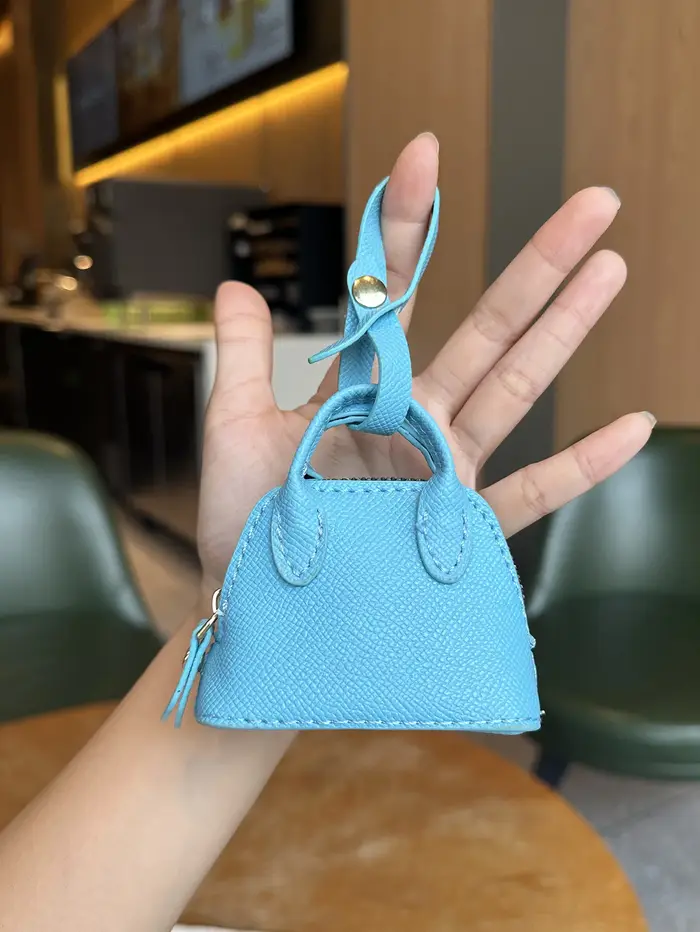 Mini portefeuille coquille pour femme, porte-monnaie polyvalent et tendance, pochette pour écouteurs, petit sac de rangement pour femme, pendentif