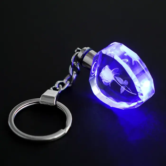 Mode coloré fée Rose fleur motif amour forme cristal strass lumière LED porte-clés amant
