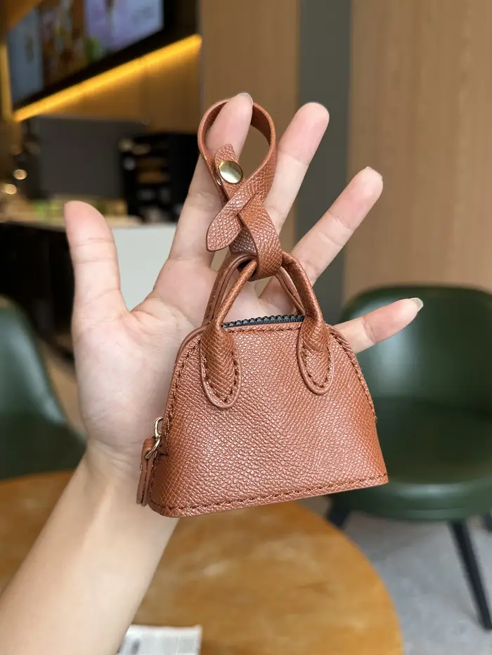 Mini portefeuille coquille pour femme, porte-monnaie polyvalent et tendance, pochette pour écouteurs, petit sac de rangement pour femme, pendentif