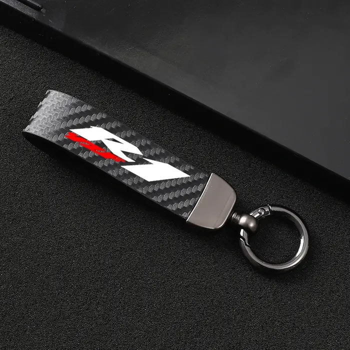 Porte-clés en corde de cuir et fibre de carbone pour moto