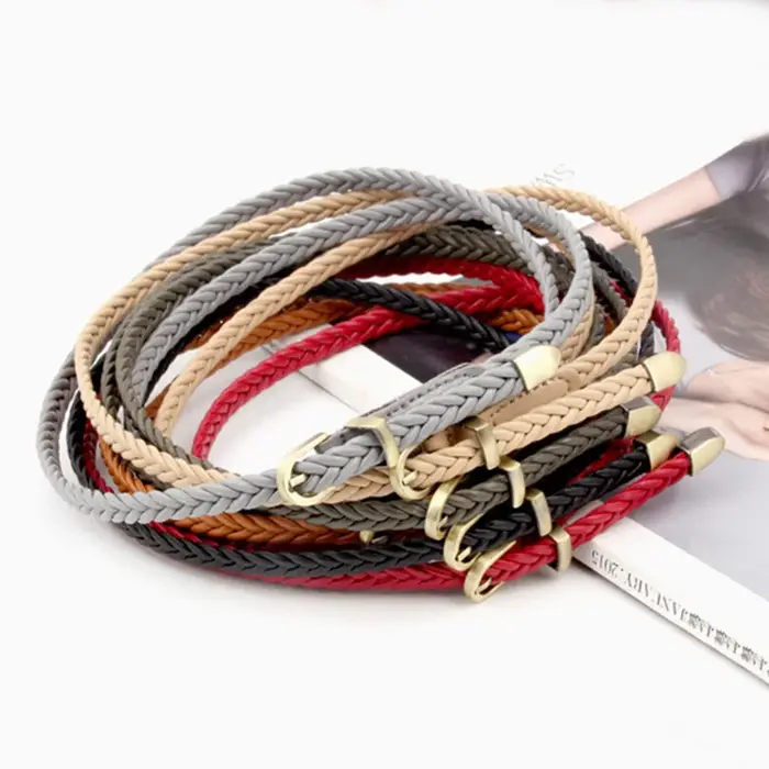 Ceinture fine tressée en cuir pour femme