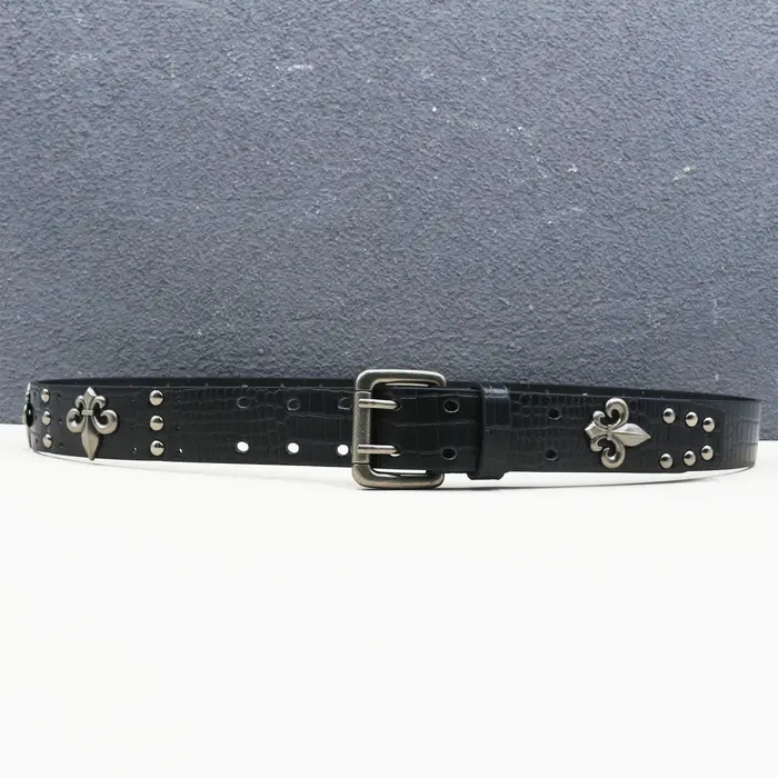 Ceinture à boucle double aiguille avec motif crocodile noir épais