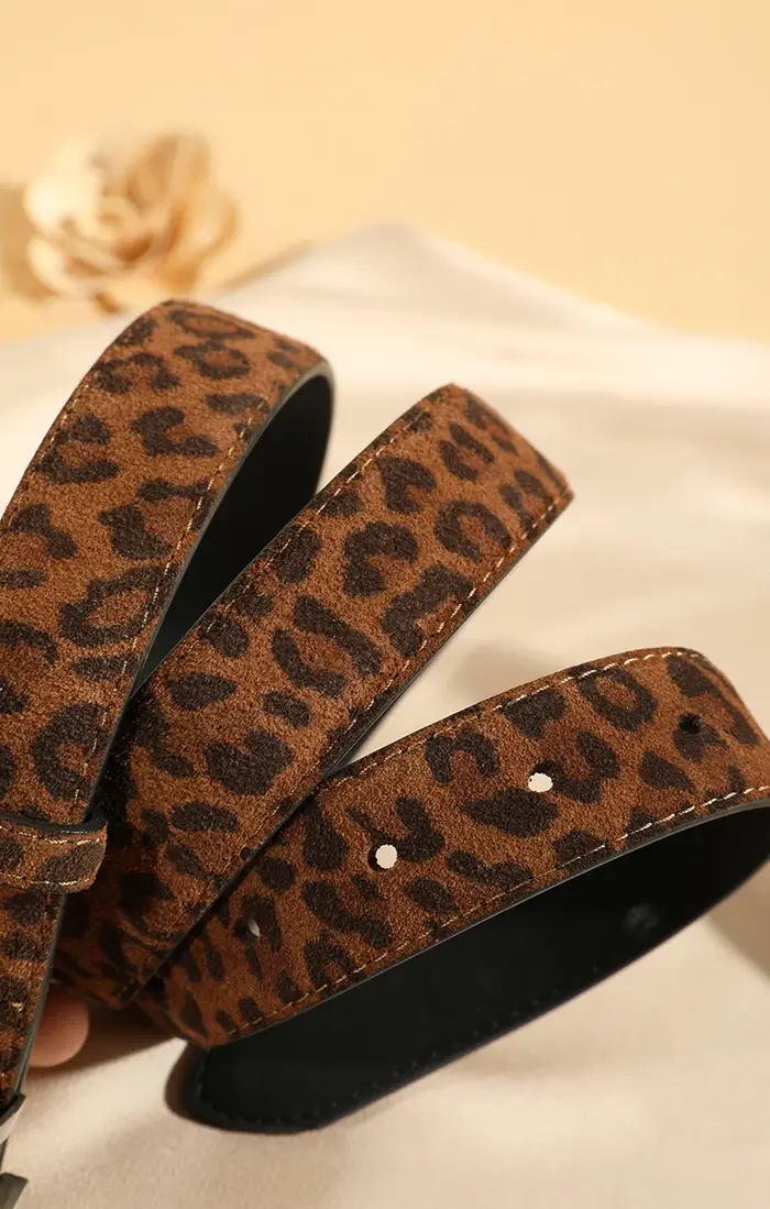 Ceinture en cuir suédé imprimé léopard pour femmes