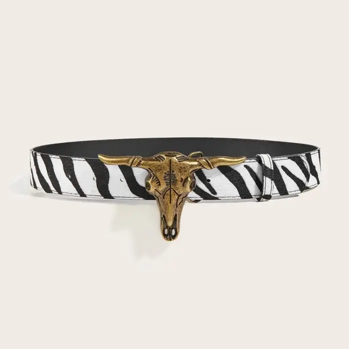 Ceinture en cuir avec boucle tête de taureau western