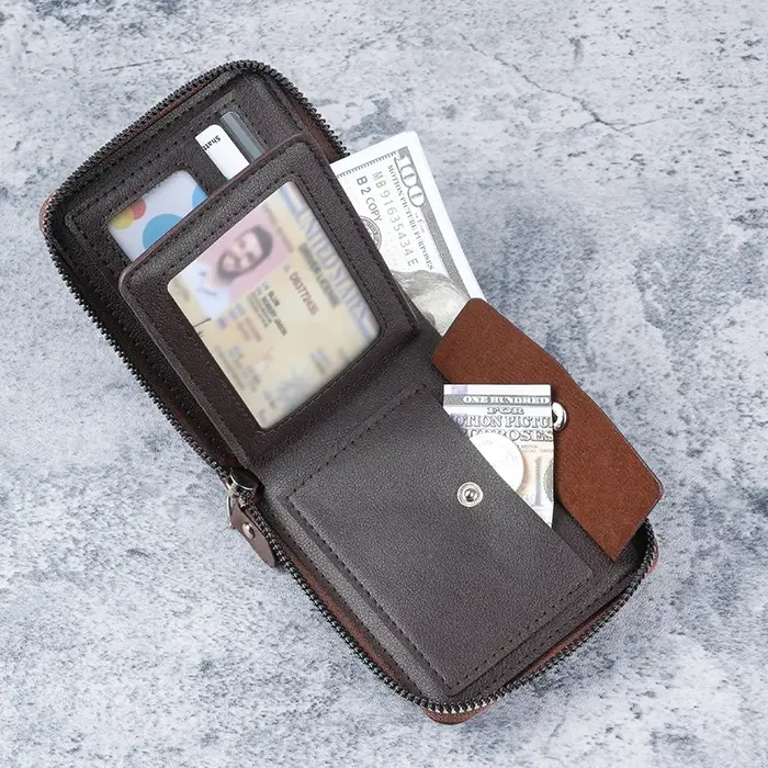 Portefeuille Homme 2026 Nouveau Style Court Tendance Grande Capacité Porte-Cartes en Cuir Souple Design Horizontal