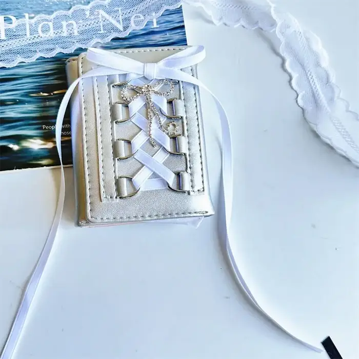 Portefeuille en argent doux Y2K pour femmes et filles