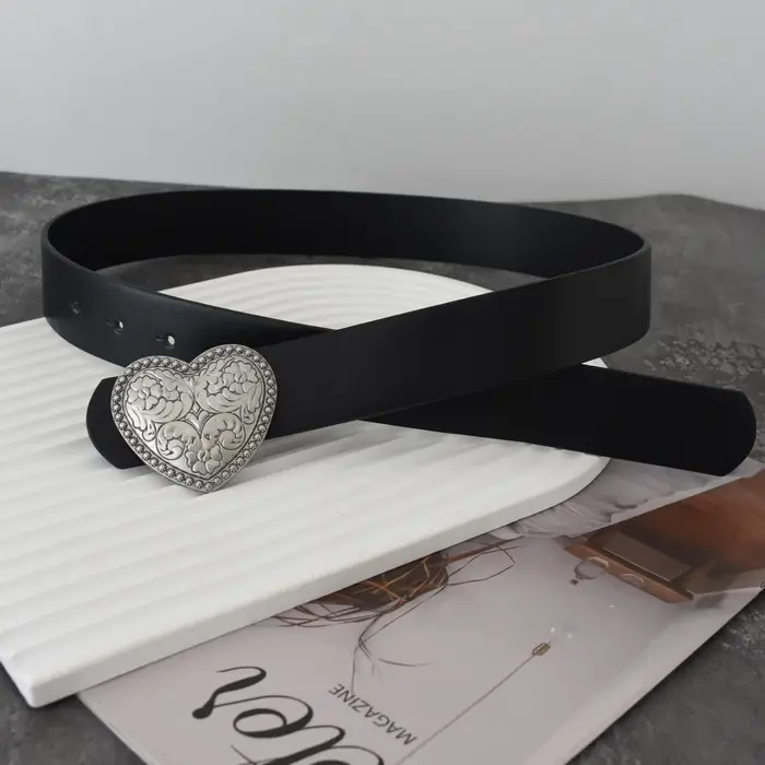 Amour coeur forme boucle femmes ceinture mode tenue décontractée jean accessoires