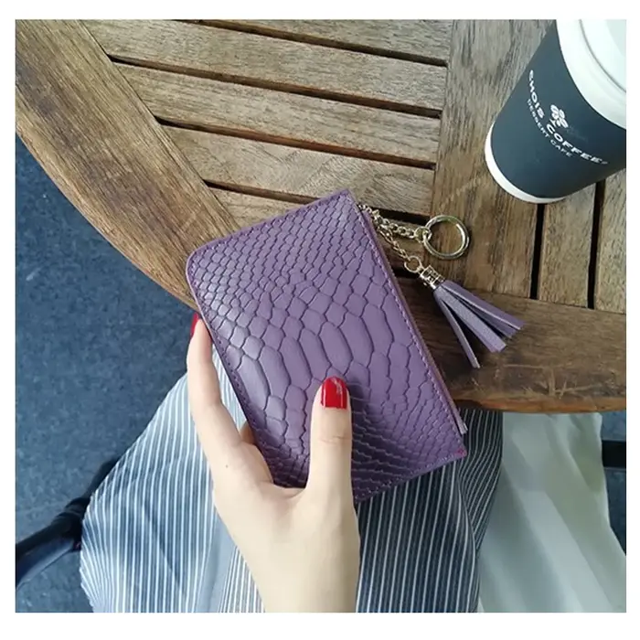 Portefeuille court en cuir motif serpent pour femmes, nom personnalisé, Ultra fin, Simple, fermeture éclair, petit porte-monnaie, sac avec pompon
