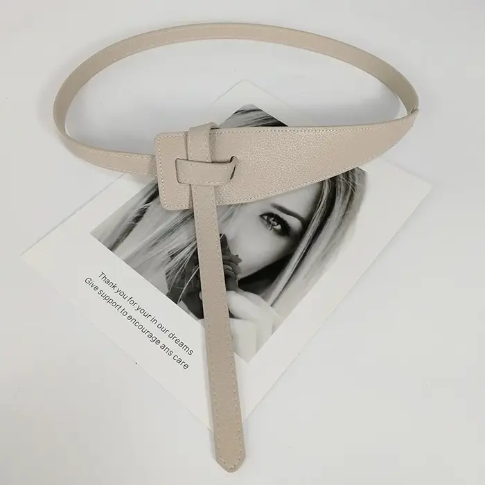 Ceintures de styliste pour femmes, haute qualité, nœud en cuir Pu souple, longue ceinture, taille la