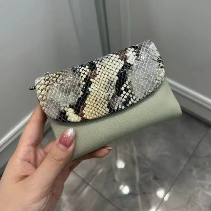 Nouveau 10 couleurs motif serpent en cuir de vache court portefeuille femmes mode Python véritable p
