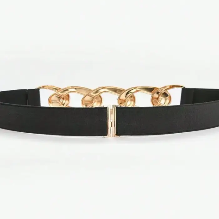 La ceinture élastique noire à chaîne