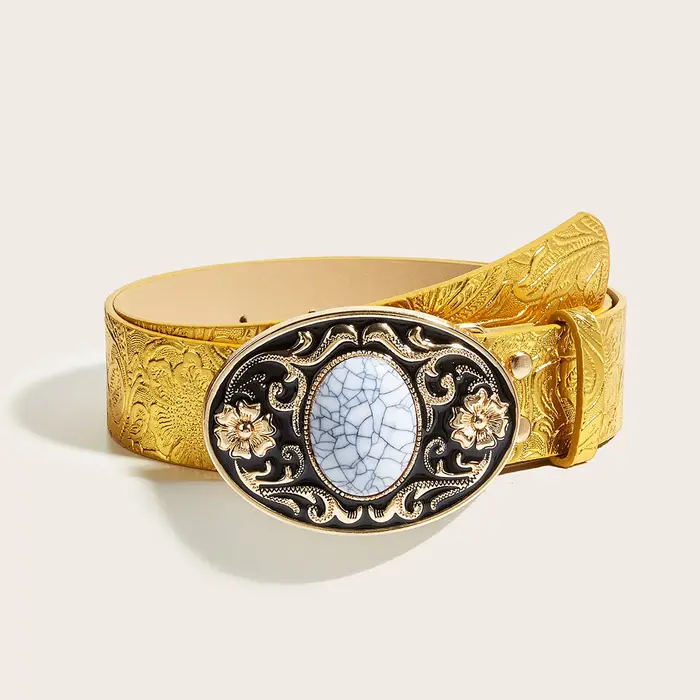 Ceinture western dorée pour femme avec boucle ovale en pierre sculptée. Style cowgirl Y2K tendance pour jeans et
