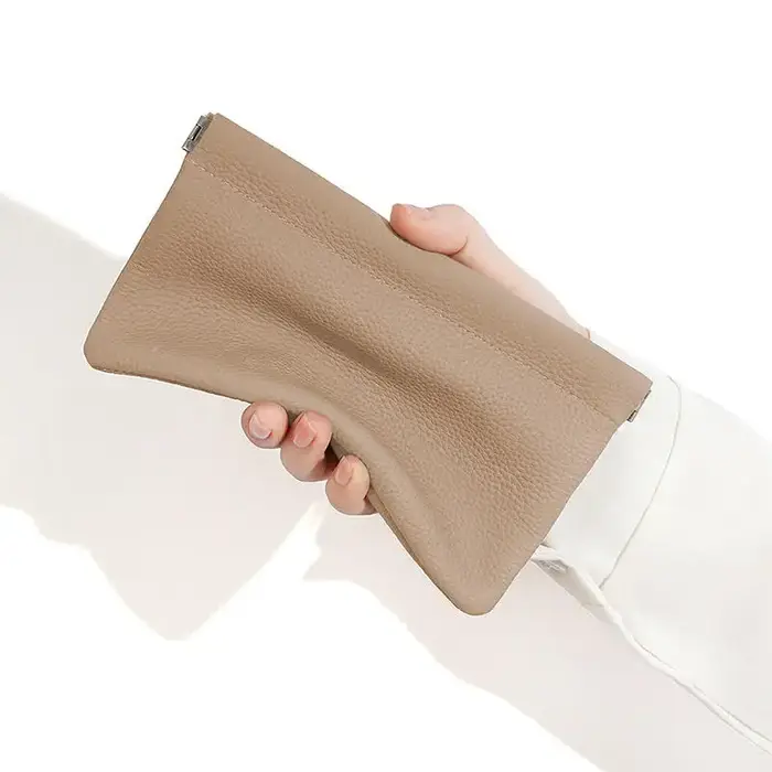 Portefeuille en cuir à fermeture automatique